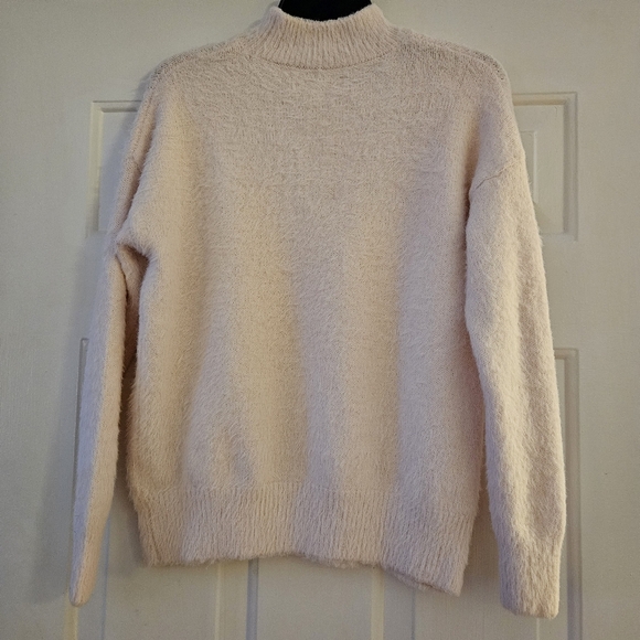 Popsugar Pink Fuzzy Mockneck Sweater Size Small  Valentine's Day - Picture 2 of 6
